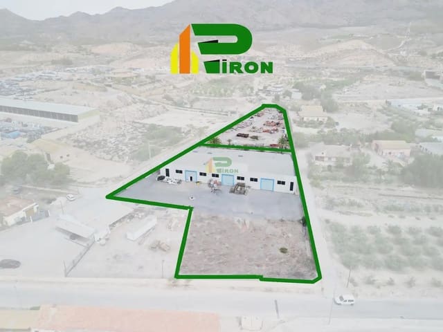 Kommersiell till salu i La Hoya, Lorca - 465 500 € (Ref: 10012418)