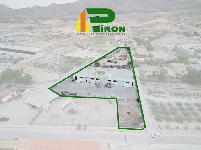 Kommersiell att hyra i La Hoya, Lorca - 800 € (Ref: 10012419)