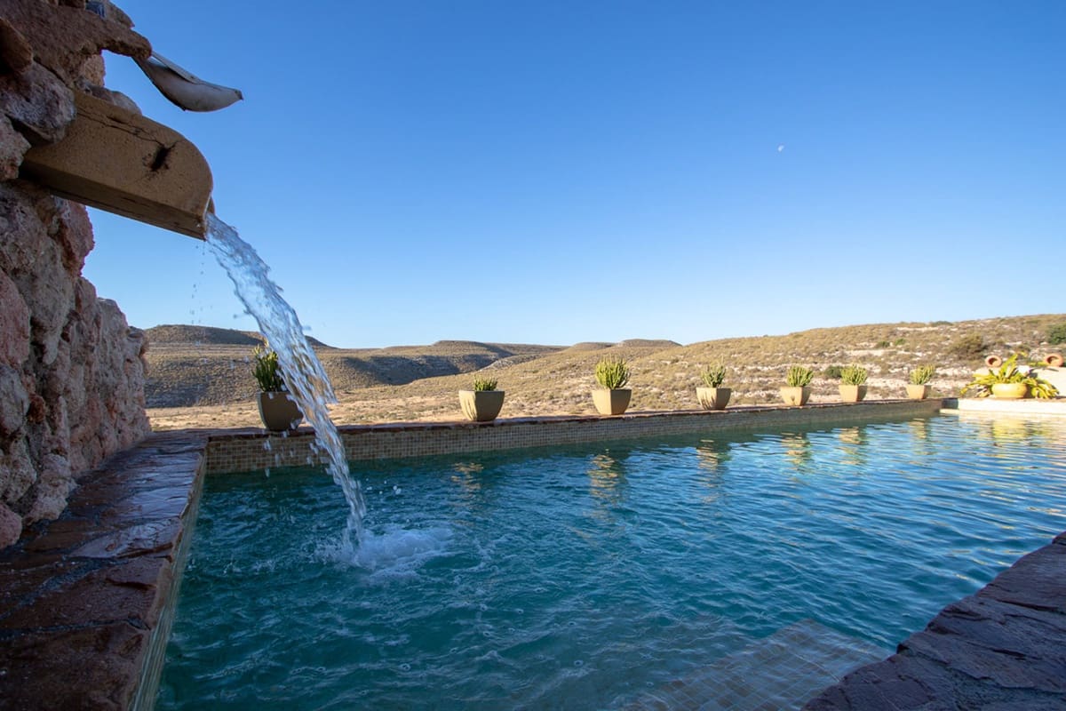 6 quarto Quinta/Casa Rural para venda em Agua Amarga com piscina garagem - 1 520 000 € (Ref: 6744098)