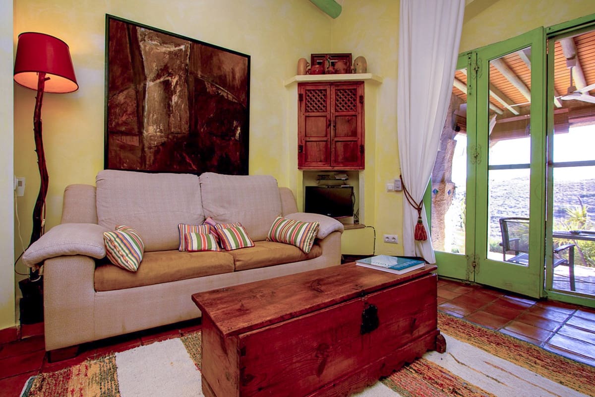 6 quarto Quinta/Casa Rural para venda em Agua Amarga com piscina garagem - 1 520 000 € (Ref: 6744098)