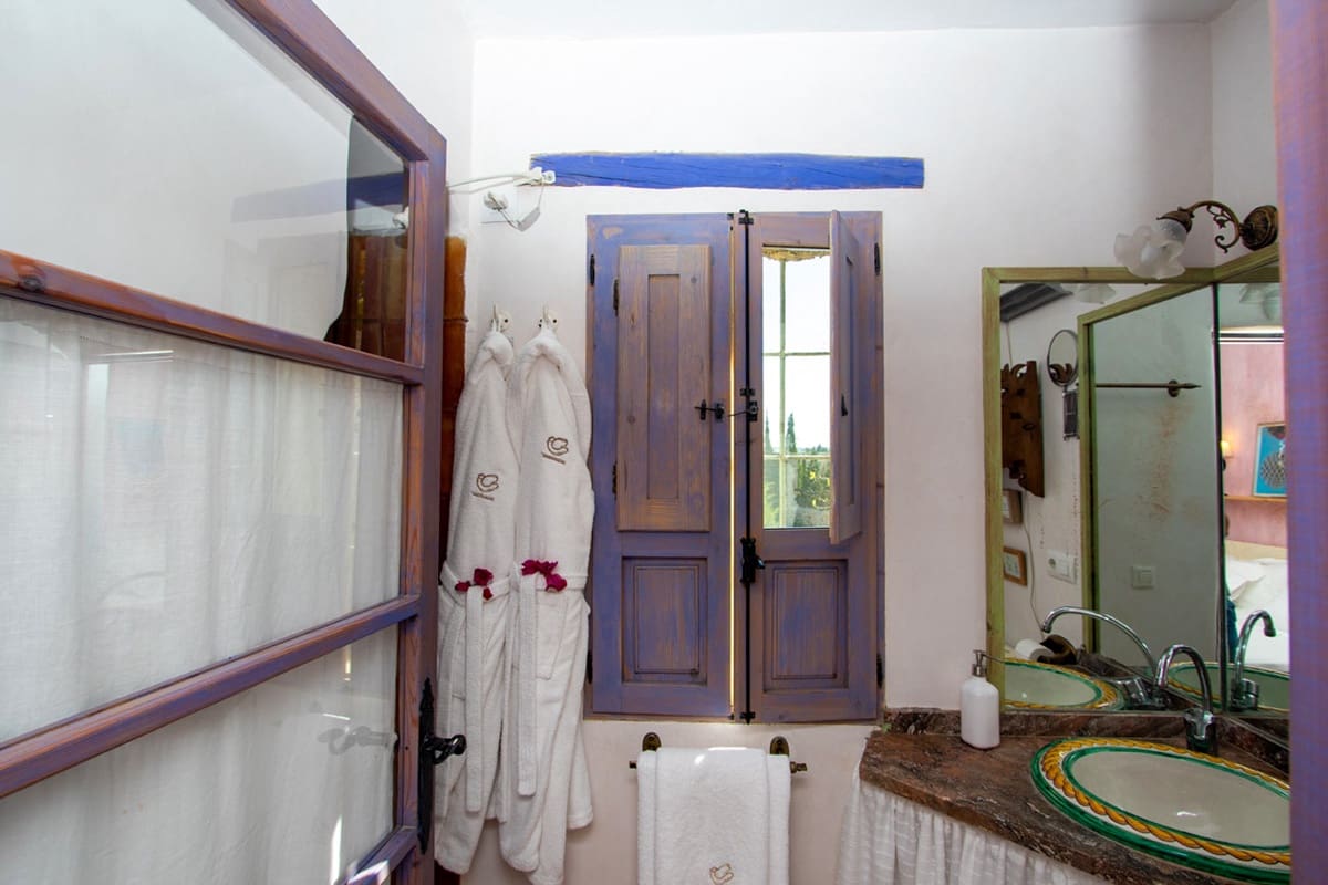 6 quarto Quinta/Casa Rural para venda em Agua Amarga com piscina garagem - 1 520 000 € (Ref: 6744098)