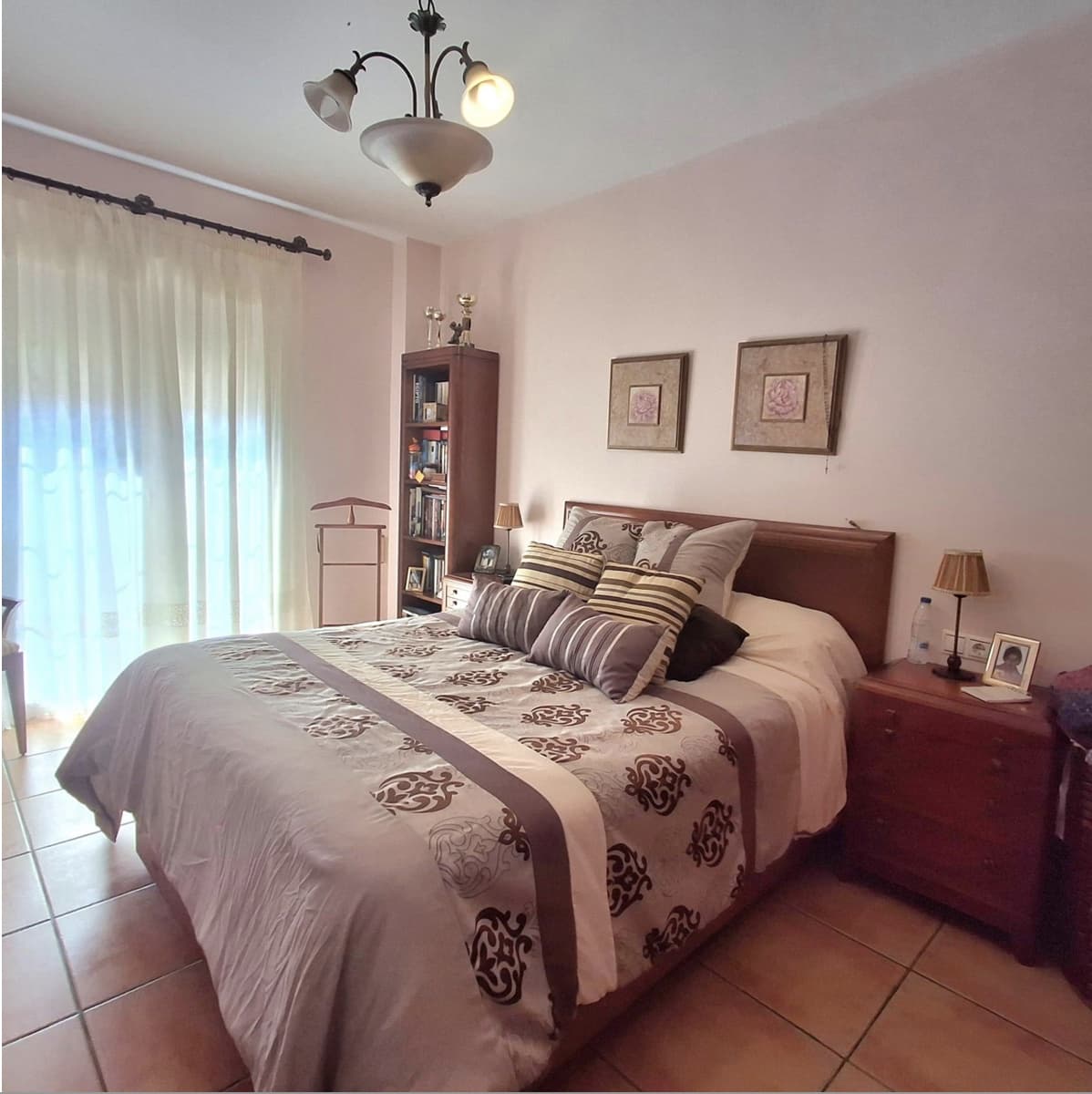 4 soveværelse Semi-Rækkehus til salg i Laujar de Andarax med garage - € 298.000 (Ref: 9265691)