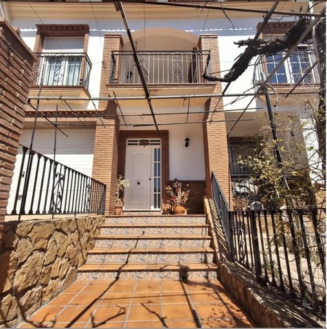 4 slaapkamer Halfvrijstaande villa te koop in Laujar de Andarax met garage - € 298.000 (Ref: 9265691)