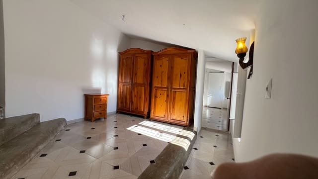 5 soverom Hus til salgs i Senés med garasje - € 86 000 (Ref: 9433406)