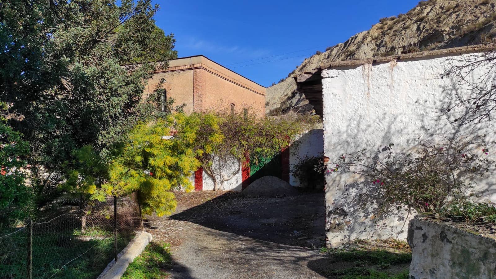 7 bedroom Finca/Country House for sale in Bentarique - € 300,000 (Ref: 9870431)