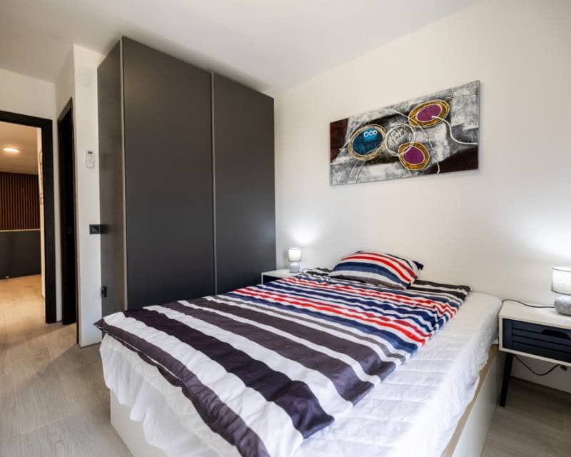 3 sovrum Lägenhet till salu i Torrevieja - 345 000 € (Ref: 10026219)
