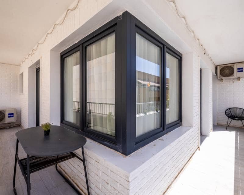 3 sovrum Lägenhet till salu i Torrevieja - 345 000 € (Ref: 10026219)
