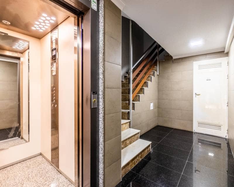 3 sovrum Lägenhet till salu i Torrevieja - 345 000 € (Ref: 10026219)