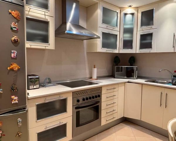 3 Zimmer Reihenhaus zu vermieten in Playa de los Náufragos, Torrevieja mit Garage - 950 € (Ref: 10031041)