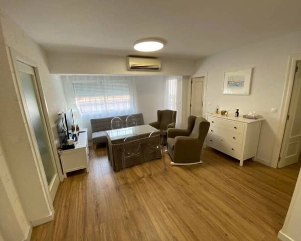 2 makuuhuone Huoneisto vuokrattavana paikassa Centro, Torrevieja - 900 € (Ref: 10034354)