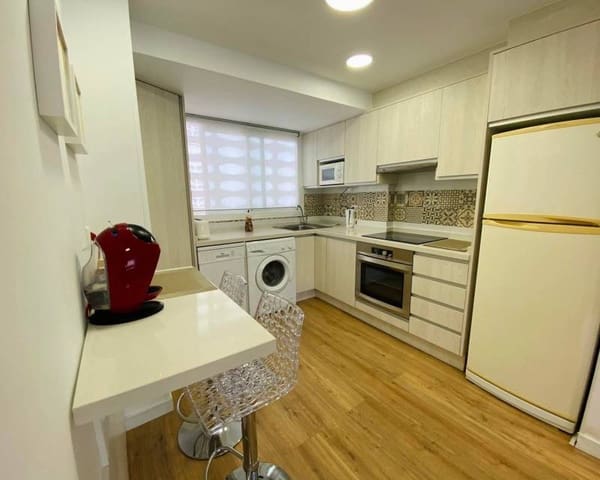 2 makuuhuone Huoneisto vuokrattavana paikassa Centro, Torrevieja - 900 € (Ref: 10034354)