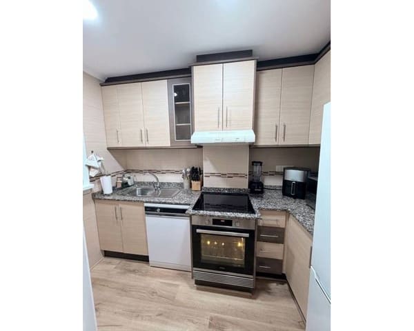 2 sypialnia Apartament do wynajęcia w Centro - Muelle Pesquero, Torrevieja z garażem - 1 100 € (Ref: 10052133)