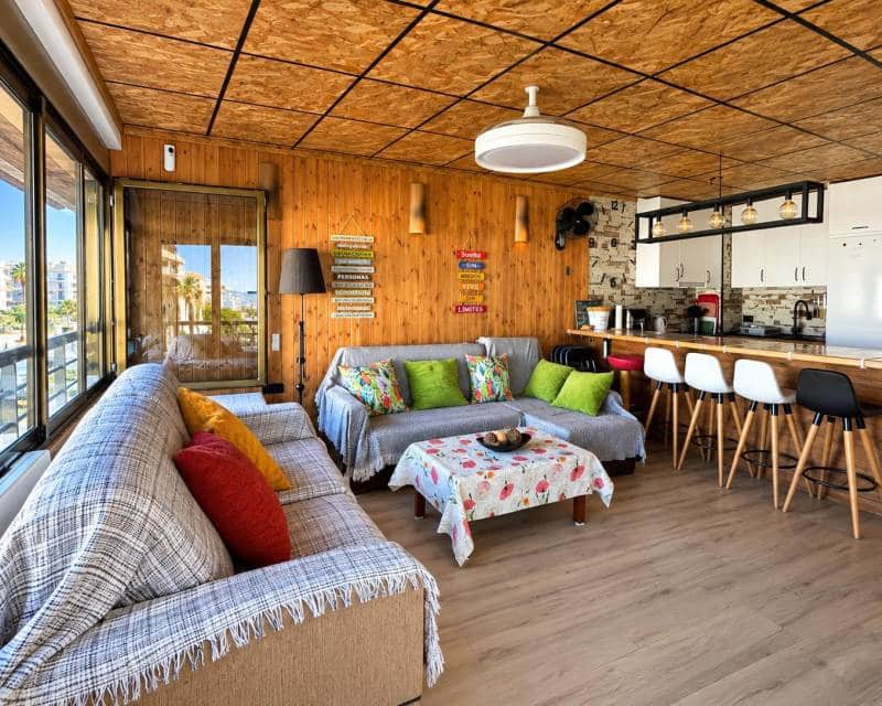 Adosado de 1 habitación en Playa Flamenca en alquiler con piscina garaje - 950 € (Ref: 10073096)