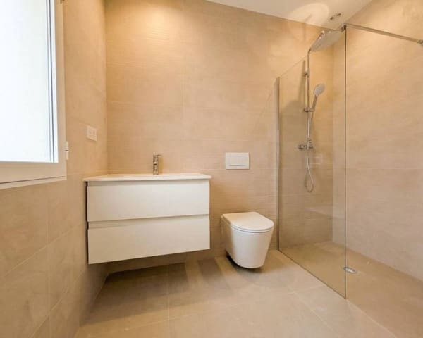 2 soveværelse Villa til salg i Rojales med swimmingpool - € 239.000 (Ref: 10088517)