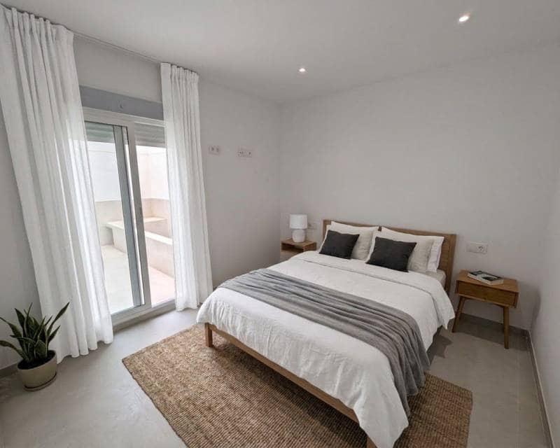 2 soveværelse Villa til salg i Rojales med swimmingpool - € 239.000 (Ref: 10088517)