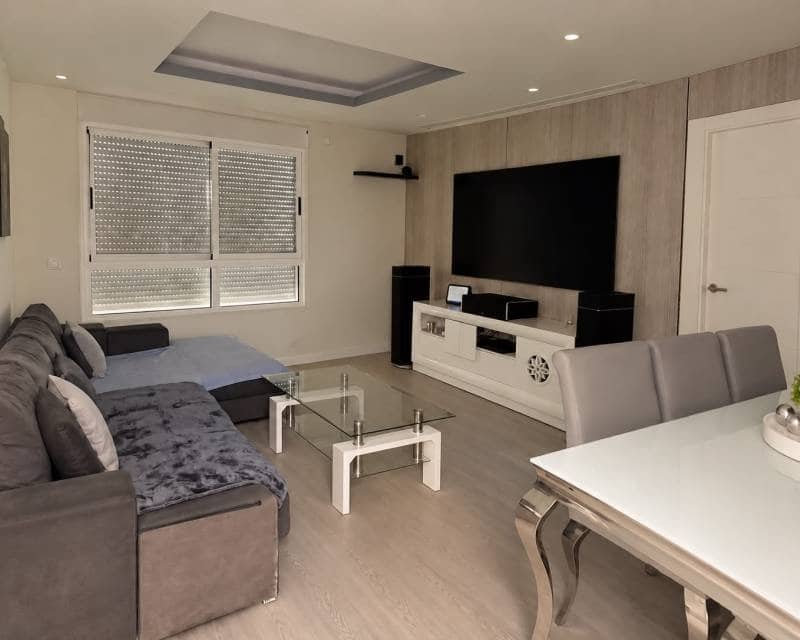 3 makuuhuone Huoneisto vuokrattavana paikassa Torrevieja mukana 
autotalli - 1 700 € (Ref: 10099444)