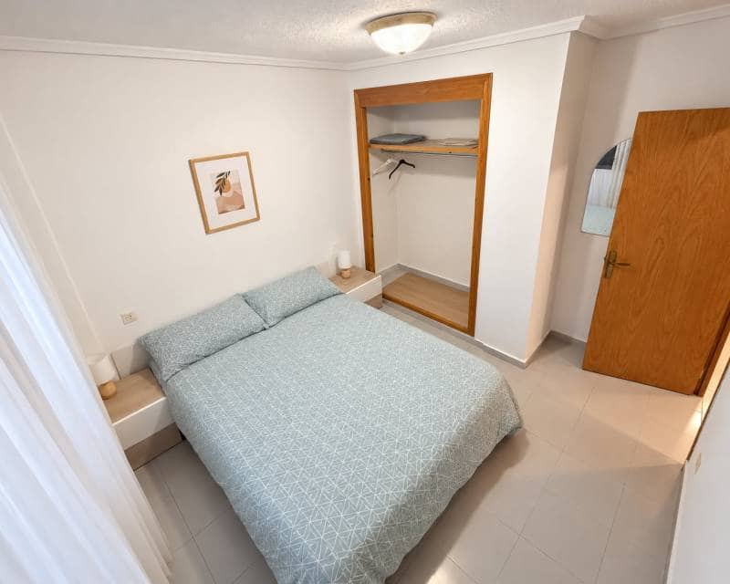 1 quarto Apartamento para arrendar em El Chaparral com garagem - 600 € (Ref: 10101580)