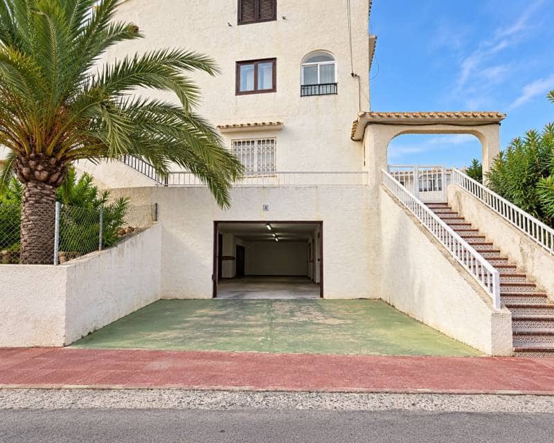 Garage for rent in La Mata - € 100 (Ref: 10102768)