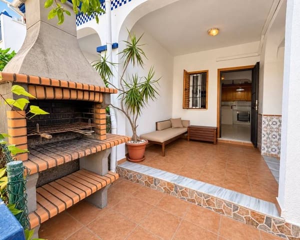 Villa/Maison de 2 chambres à louer à Cañada del Molino, Torrevieja - 950 € (Ref: 10128238)