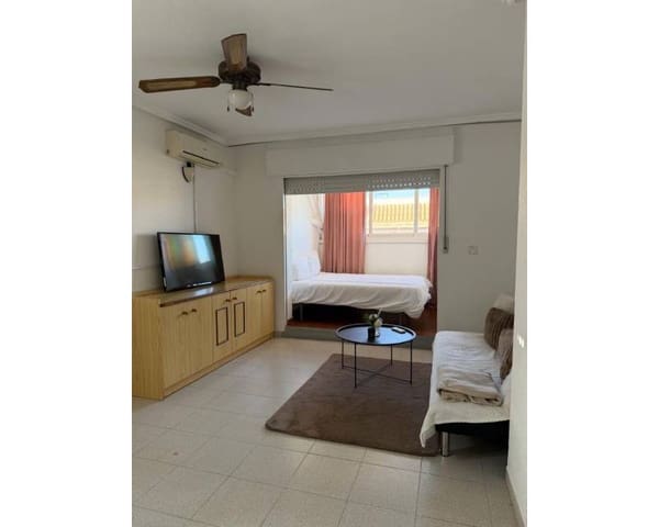 1 quarto Apartamento para arrendar em Playa del Acequión, Torrevieja com piscina - 550 € (Ref: 10135057)