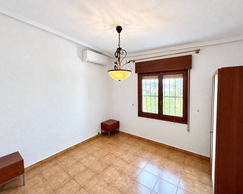3 bedroom Villa for rent in Ciudad Quesada with pool garage - € 2,100 (Ref: 10135687)