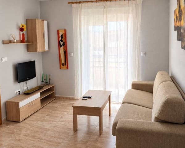 Appartement de Plage de 2 chambres à louer à Zona Pueblo, Guardamar del Segura - 750 € (Ref: 10136485)