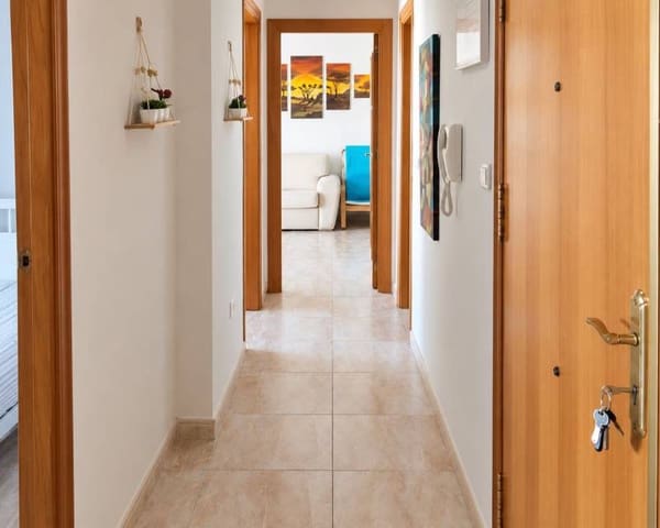Appartement de Plage de 2 chambres à louer à Zona Pueblo, Guardamar del Segura - 750 € (Ref: 10136485)
