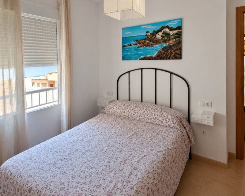 Appartement de Plage de 2 chambres à louer à Guardamar del Segura - 750 € (Ref: 10136485)