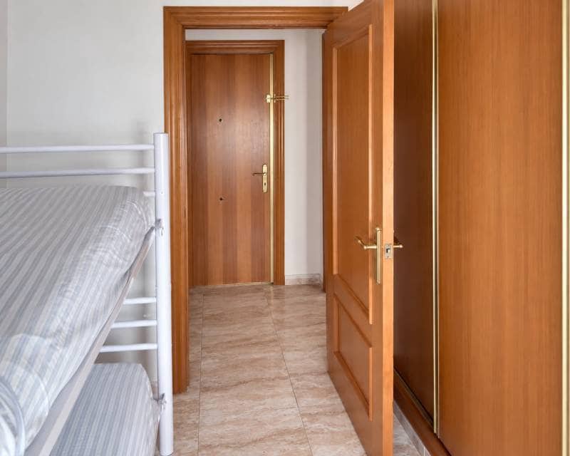 Appartement de Plage de 2 chambres à louer à Guardamar del Segura - 750 € (Ref: 10136485)