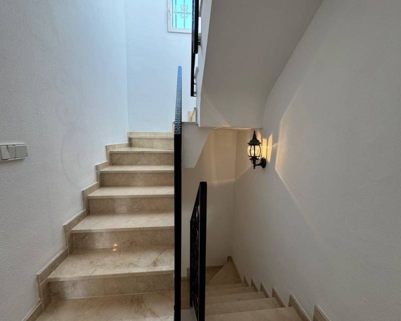 Villa/Maison de 3 chambres à louer à Los Dolses avec piscine garage - 1 500 € (Ref: 10145099)