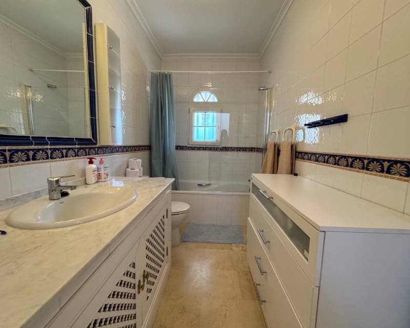 Villa/Maison de 3 chambres à louer à Los Dolses avec piscine garage - 1 500 € (Ref: 10145099)