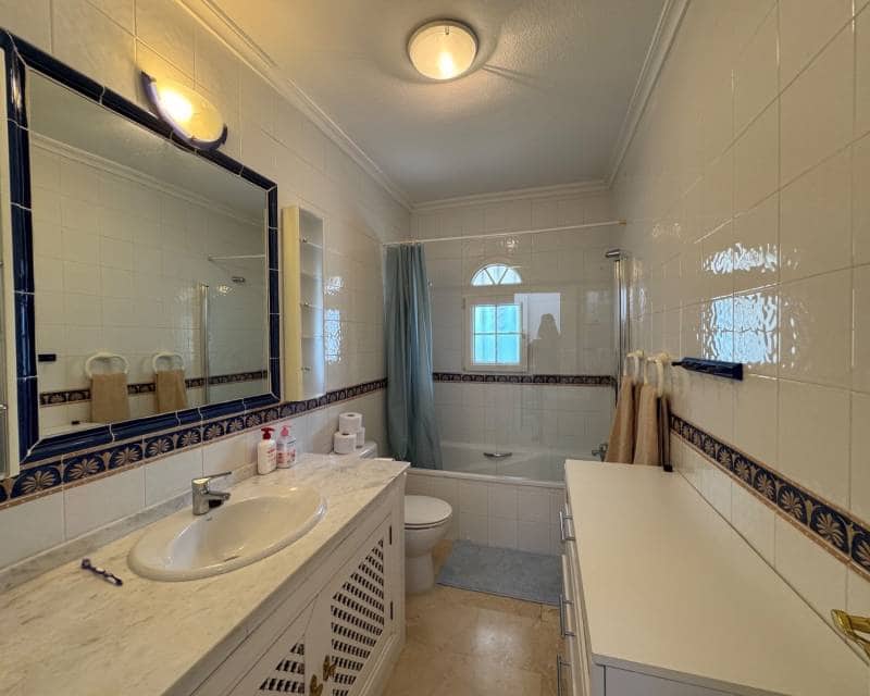 Villa/Maison de 3 chambres à louer à Los Dolses avec piscine garage - 1 500 € (Ref: 10145099)