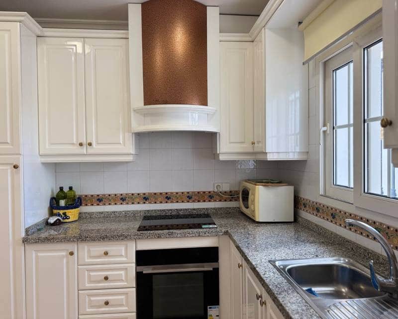 Villa/Maison de 3 chambres à louer à Los Dolses avec piscine garage - 1 500 € (Ref: 10145099)