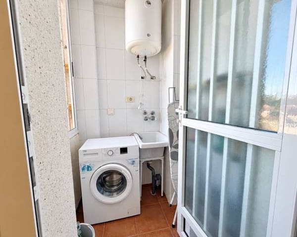 2 soveværelse Lejlighed til leje i Las Filipinas med swimmingpool garage - € 1.750 (Ref: 10145362)