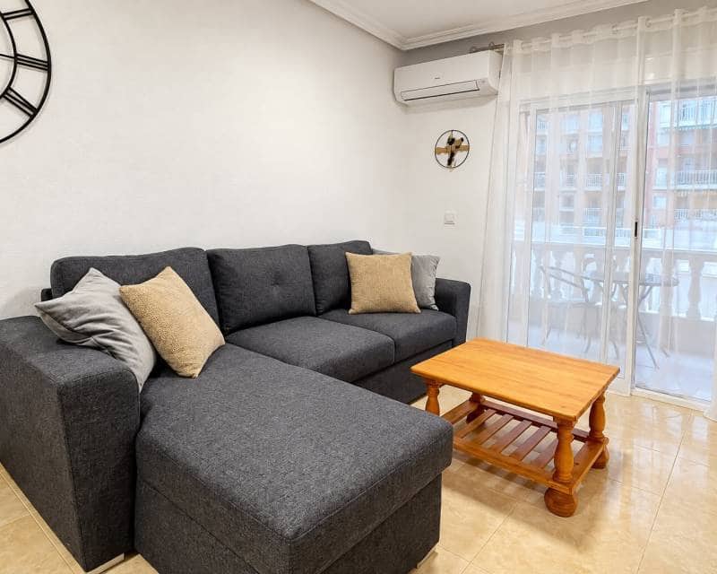1 camera da letto Appartamento sulla Spiaggia da affittare in Torrevieja - 800 € (Rif: 10145710)