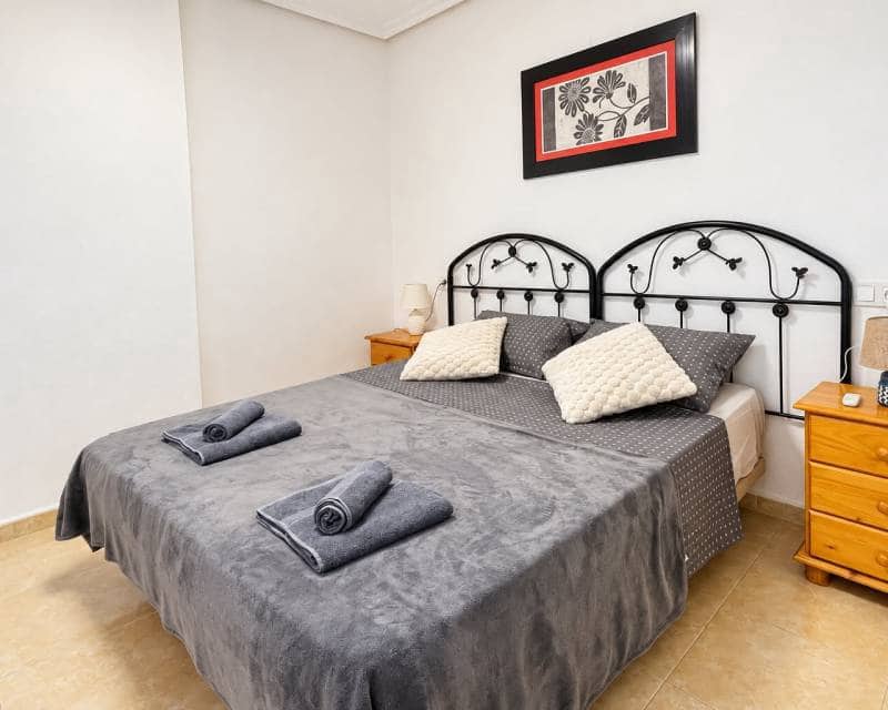 1 camera da letto Appartamento sulla Spiaggia da affittare in Torrevieja - 800 € (Rif: 10145710)