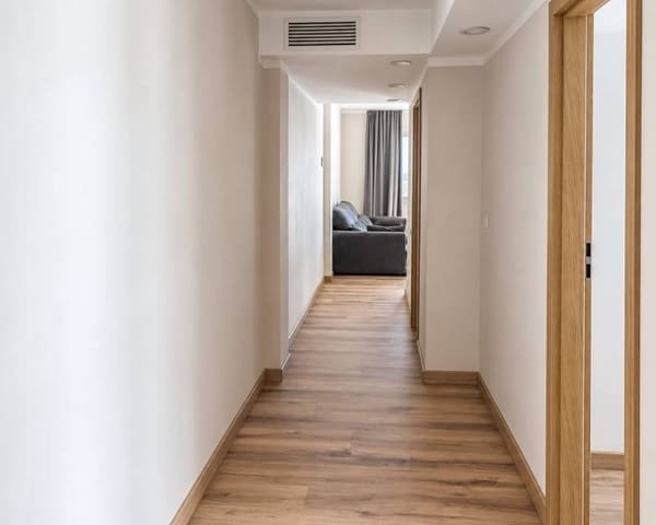 3 bedroom Beach Apartment for rent in Playa del Acequión, Torrevieja - € 1,250 (Ref: 10153847)