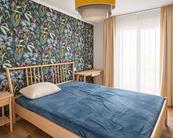 3 bedroom Beach Apartment for rent in Playa del Acequión, Torrevieja - € 1,250 (Ref: 10153847)