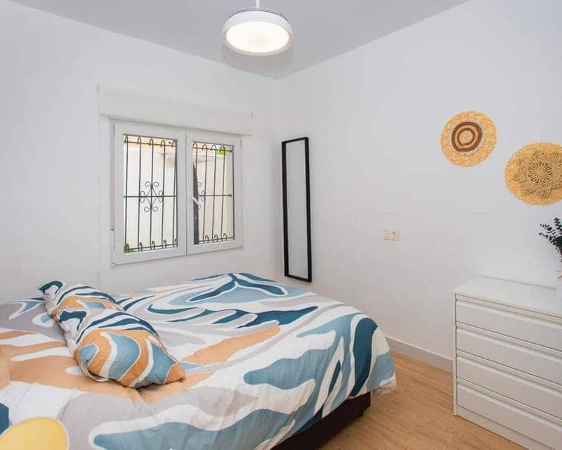 3 slaapkamer Villa te huur in Pilar de la Horadada met zwembad garage - € 1.350 (Ref: 10160335)