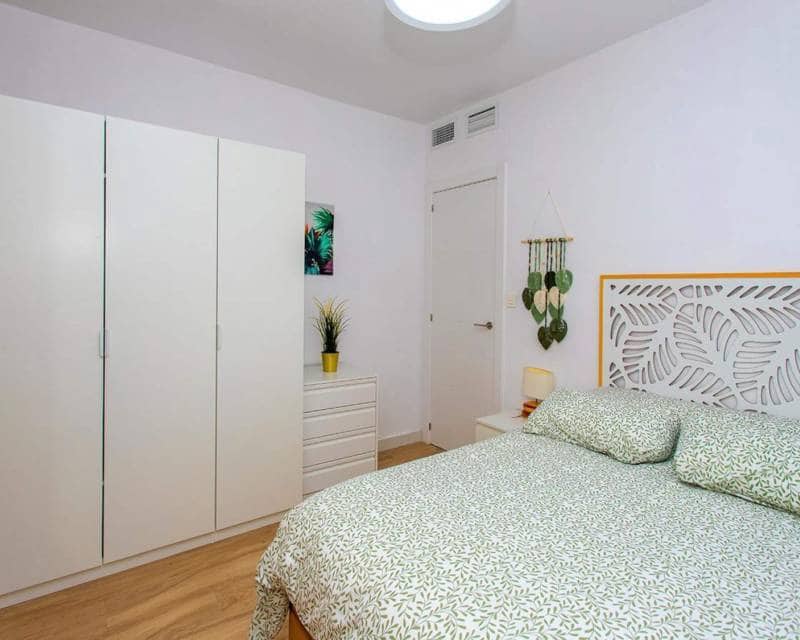 3 slaapkamer Villa te huur in Pilar de la Horadada met zwembad garage - € 1.350 (Ref: 10160335)