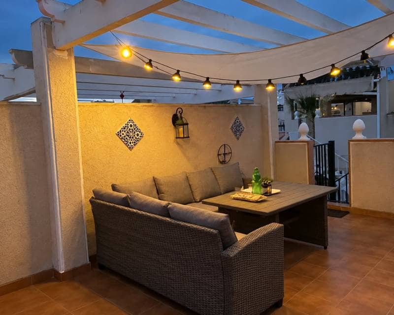 2 Zimmer Penthouse zu vermieten in Guardamar del Segura mit Pool - 700 € (Ref: 10160554)