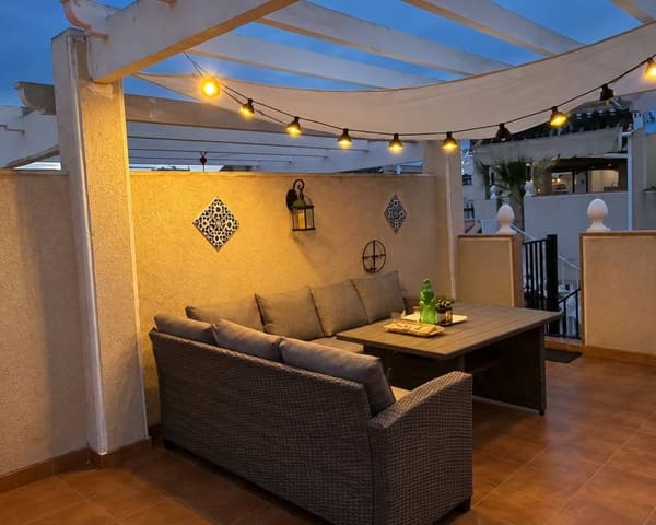 2 Zimmer Penthouse zu vermieten in El Moncayo, Guardamar del Segura mit Pool - 700 € (Ref: 10160554)