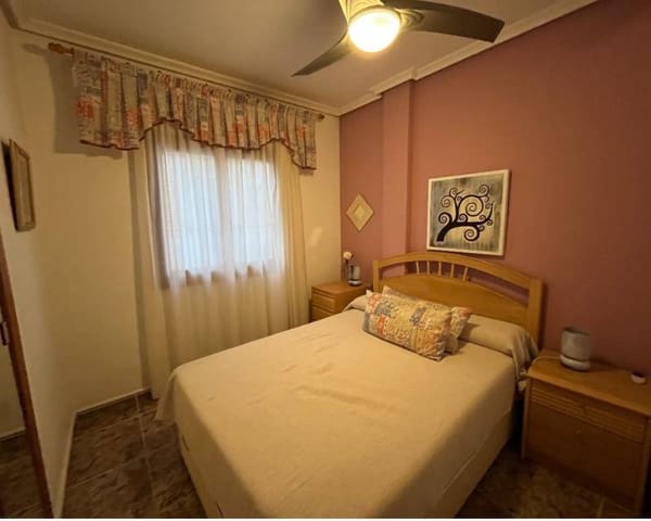 2 Zimmer Penthouse zu vermieten in El Moncayo, Guardamar del Segura mit Pool - 700 € (Ref: 10160554)