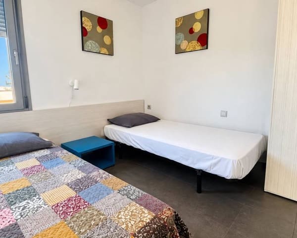 2 sypialnia Apartament przy plaży do wynajęcia w Aguamarina, Orihuela z basenem garażem - 1 600 € (Ref: 10160862)