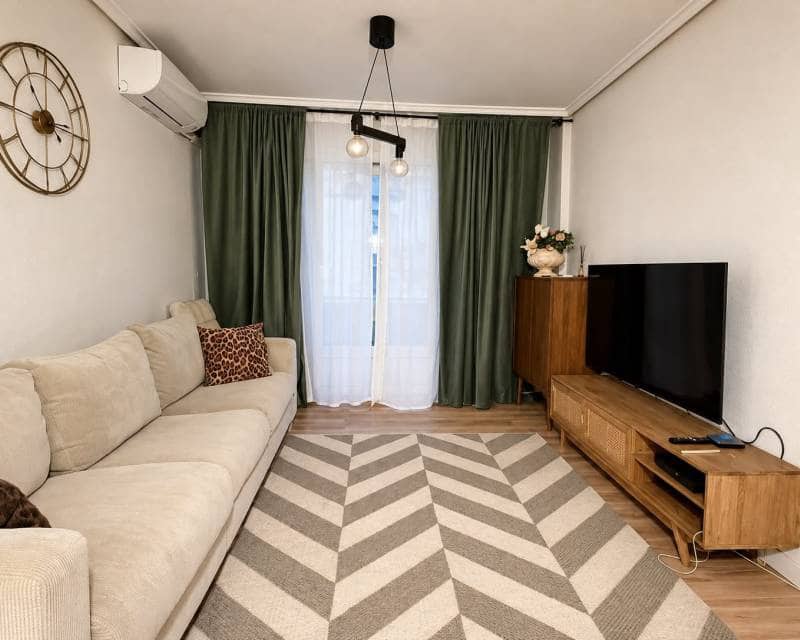 3 soverom Leilighet til leie i Guardamar del Segura - € 1 000 (Ref: 10160863)
