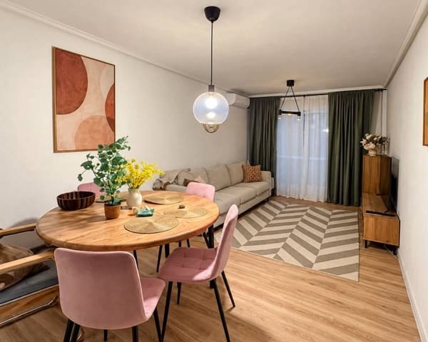 3 soveværelse Lejlighed til leje i Zona Pueblo, Guardamar del Segura - € 1.000 (Ref: 10160863)