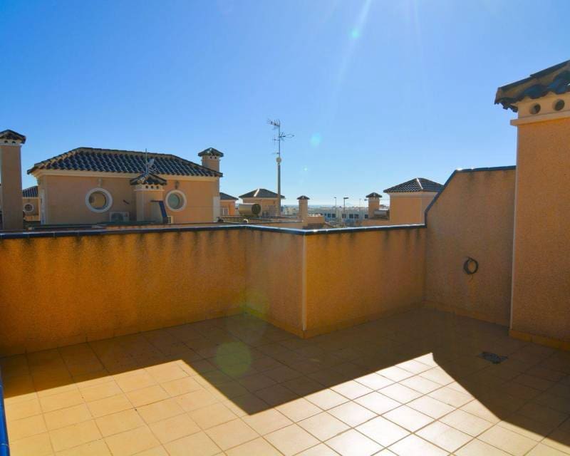 Maison de Ville de 2 chambres à louer à Pilar de la Horadada avec piscine garage - 1 100 € (Ref: 10165860)