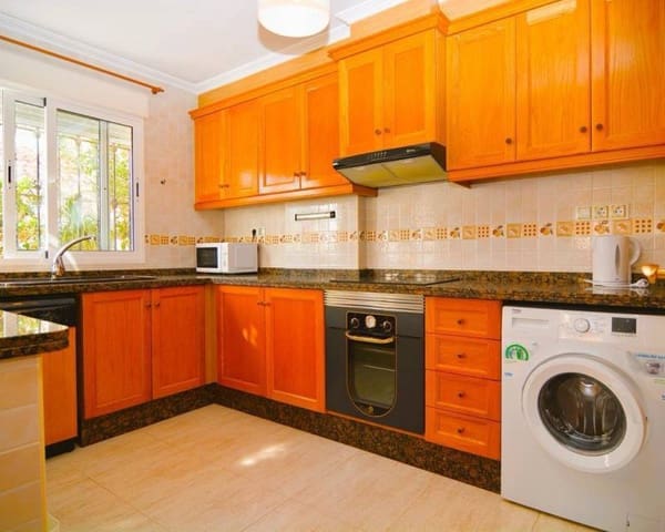 Maison de Ville de 2 chambres à louer à Torre de la Horadada, Pilar de la Horadada avec piscine garage - 1 100 € (Ref: 10165860)