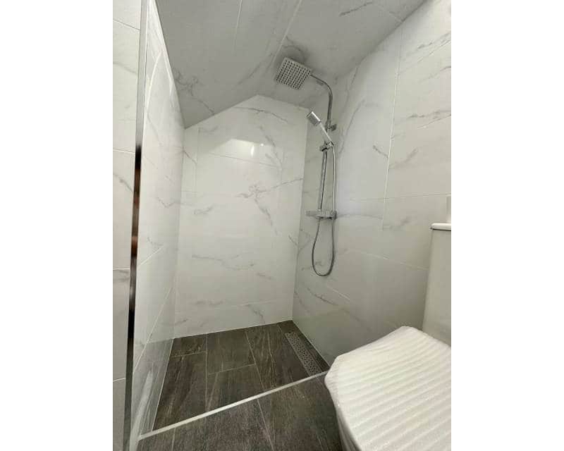 Villa/Maison Mitoyenne de 3 chambres à louer à Orihuela avec piscine garage - 1 350 € (Ref: 10166005)