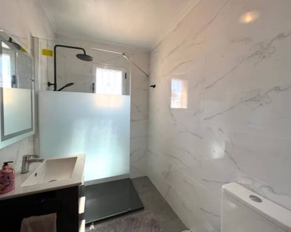 Villa/Maison Mitoyenne de 3 chambres à louer à Desamparados - Hurchillo - Torremendo, Orihuela - 1 350 € (Ref: 10166005)